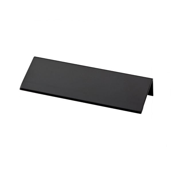 Tirador de manija Liberty Modern Edge plano con dedo negro de 3 3/4" (96 mm) cc P31673-FB-C