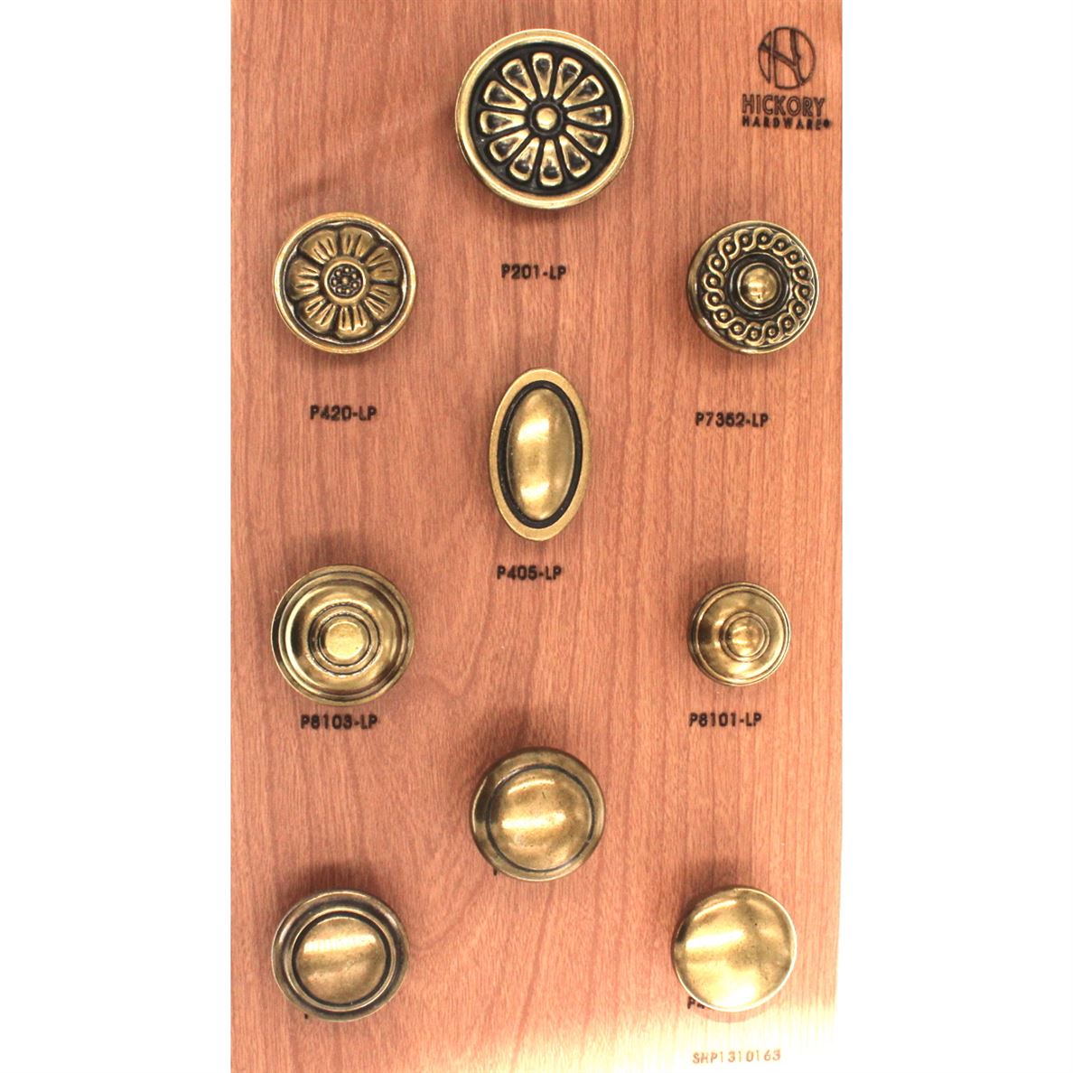 Hickory Hardware Manor House Lancaster Hand Polished Brass 1 1/4" Cabinet Knob