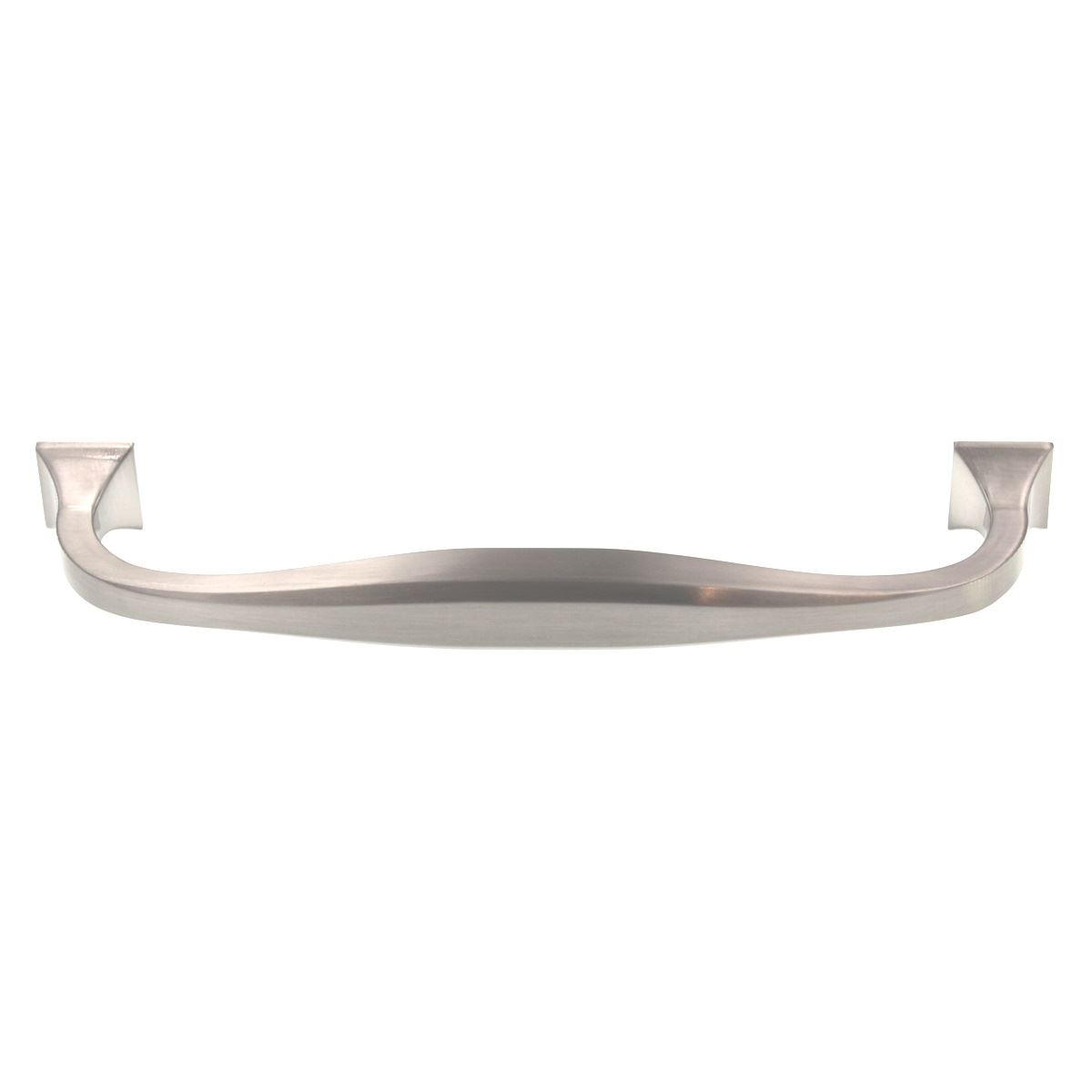 Richelieu Classic Expression 5 1/16" (128mm) Ctr Pull Brushed Nickel 3921128195