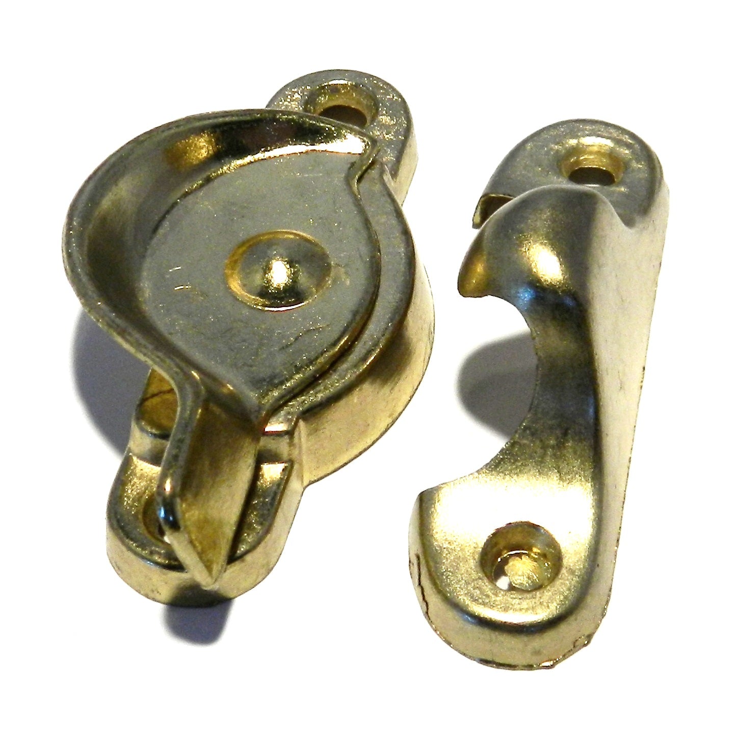 Latón pulido (dorado) Pestillo y placa de pestillo de 2 1/2"; 4 tornillos 06311 Laurey Hardware