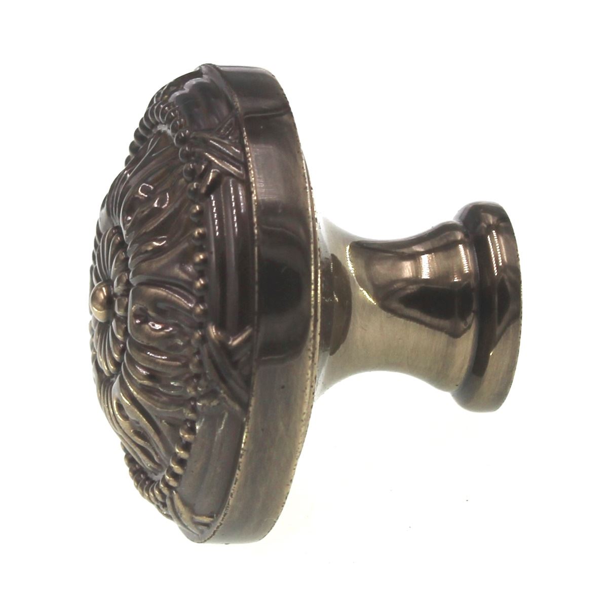 Schaub Versailles 1 1/2" Solid Brass Cabinet Knob Antique Light Polish 752-ALP