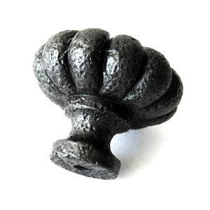 Ancient Treasures Rustic Hammered Floral Oil Rubbed Bronze 1 1/2" Pull Knob C011ORB, 20 Pack