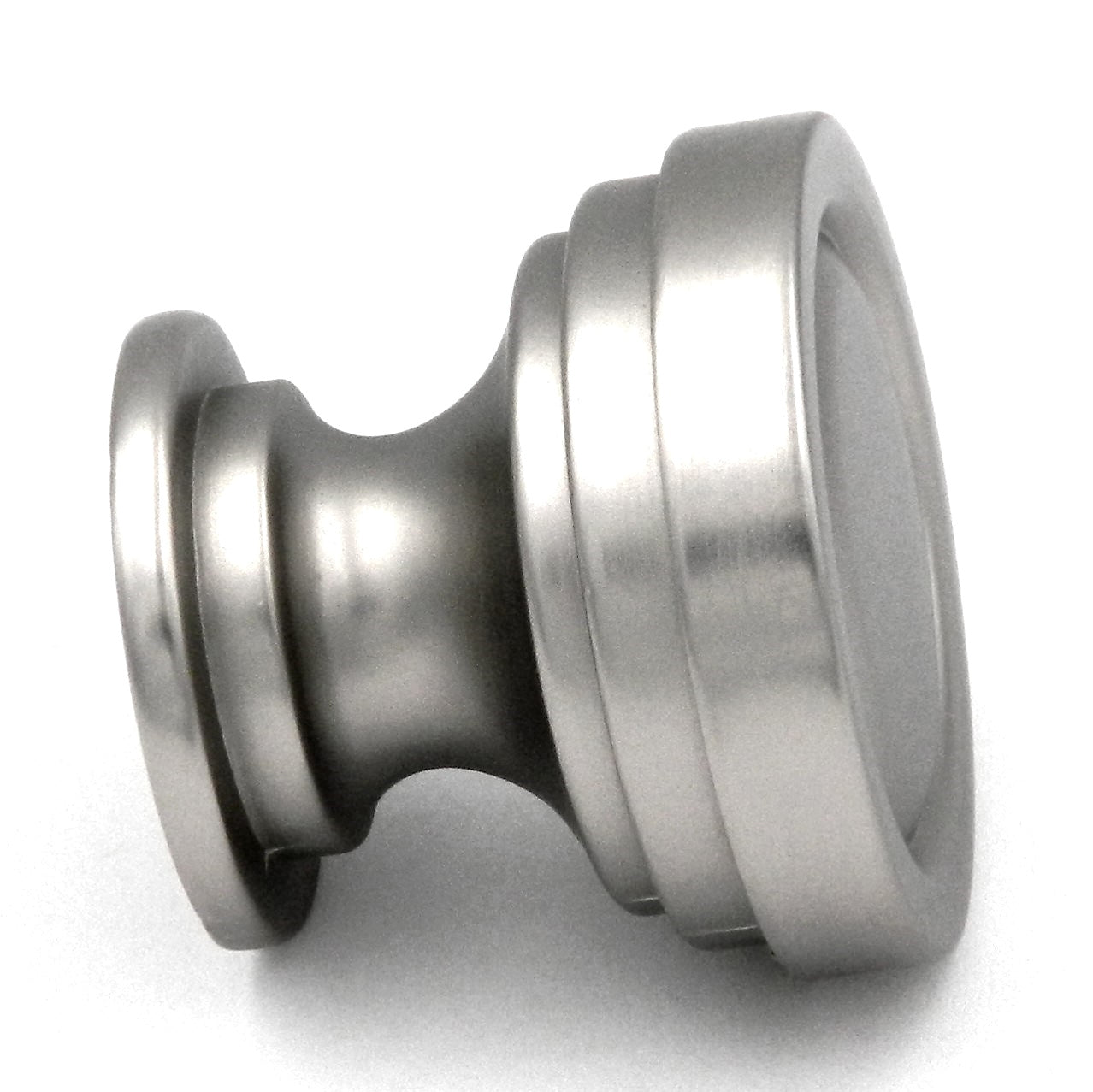 Paquete de 10 perillas de gabinete redondas de níquel plano de 1 1/4" de Hickory Hardware Guild P3153-FN