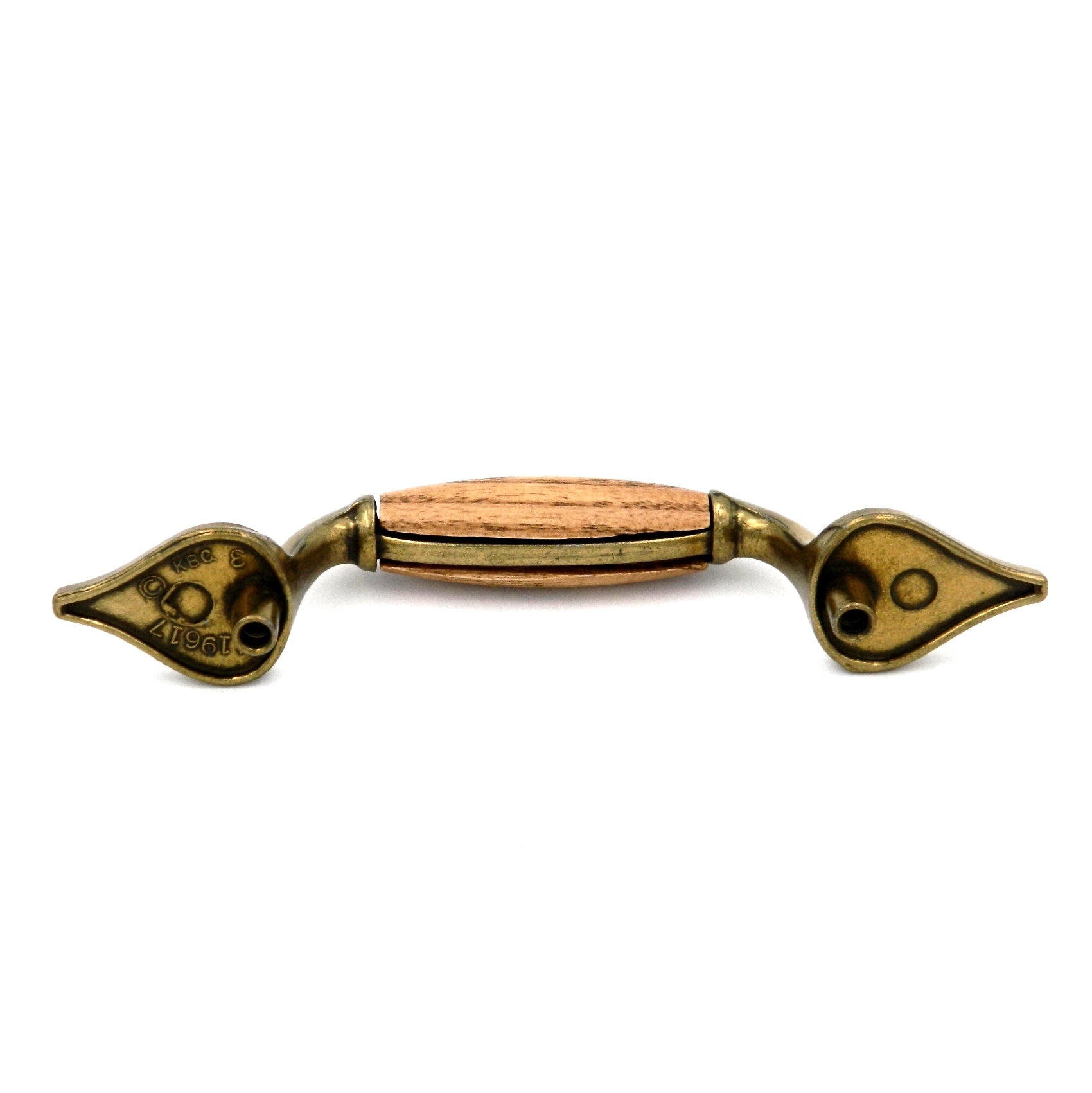 Hickory Hardware Lancaster Centro de madera de roble y pulido, tirador de gabinete de 3 "cc P8141-OAK